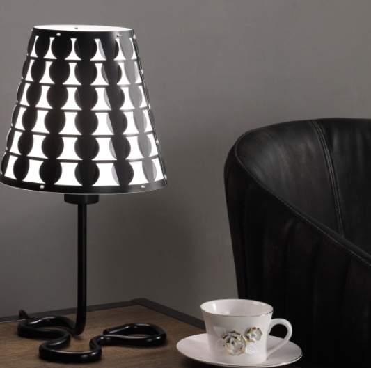 Geometric Table Lamp – Black Metal Accent Lamp - Image 4